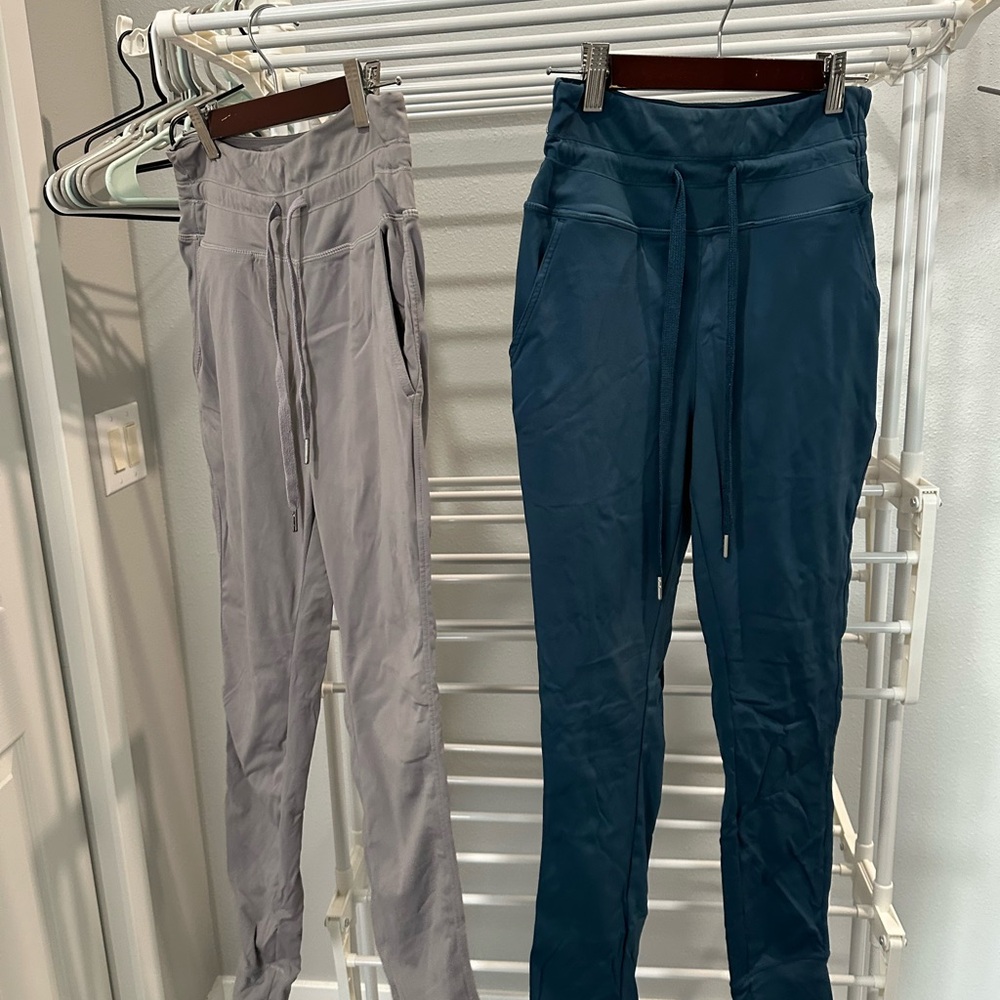 HALARA Gray and Blue Joggers